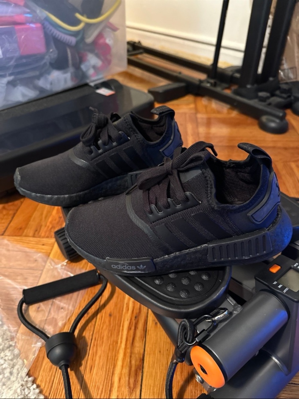 Adidas NMD R1 Black Sneakers sz US 4 Mens/Kids